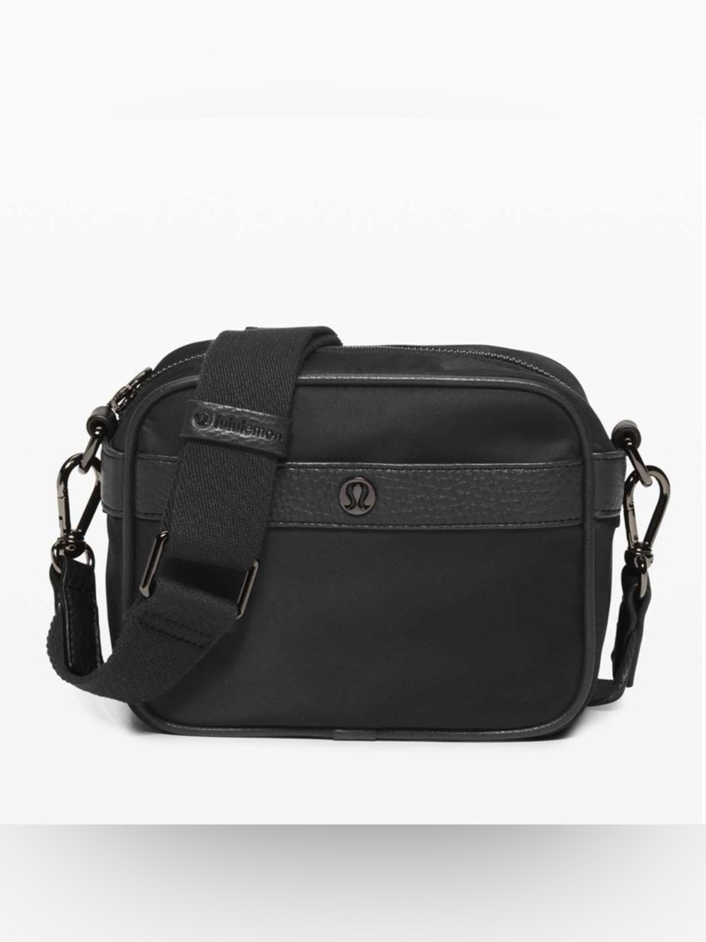 Lululemon Athletic Travel Minimalist NWT Black Now and Always Crossbody Mini